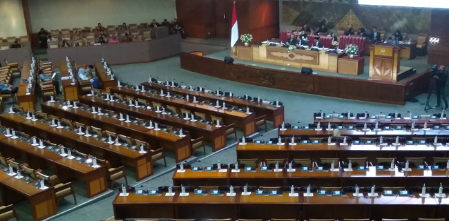 Dipimpin Utut Adianto, Rapat Paripurna DPR Dihadiri 298 Anggota