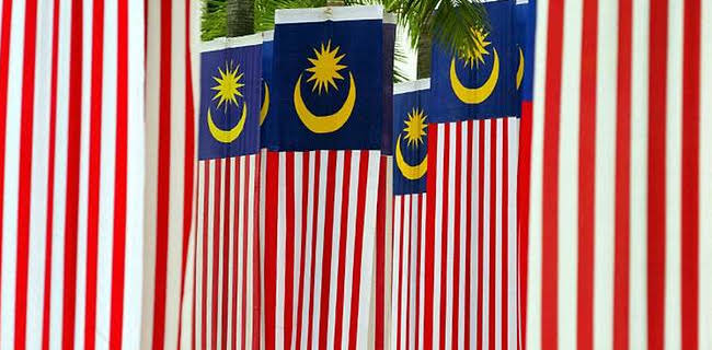 Parlemen Malaysia Loloskan RUU Turunkan Usia Pemilih Menjadi 18 Tahun
