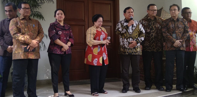 Prabowo Sampai Nambah Nasi Goreng Buatan Mega