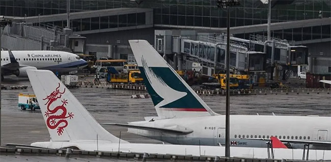 Dihantam Gelombang Unjuk Rasa, Lebih Dari 200 Penerbangan Di Hong Kong Terpaksa Dibatalkan