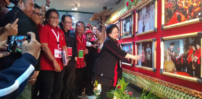 Megawati Ngaku Suka Foto Bareng Saat Prabowo Kekenyangan