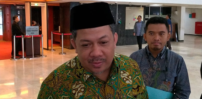 Ini Puisi Fahri Hamzah Untuk Jokowi Dan Papua
