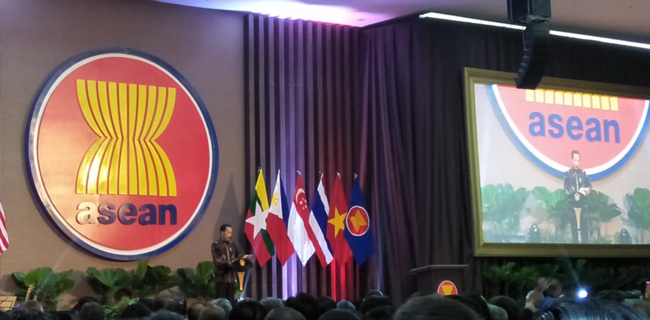 Presiden Jokowi Resmikan Gedung Baru Sekretariat ASEAN