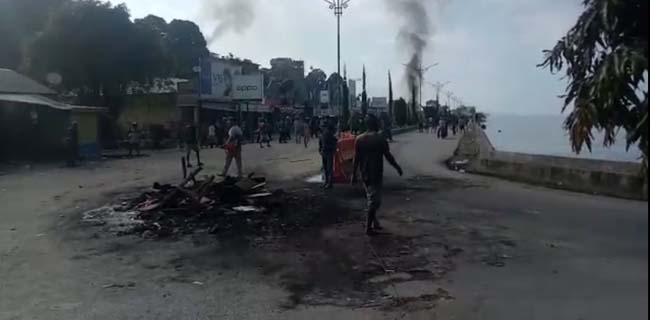 Pasar Dan Gedung Dibakar Demonstran, Kondisi Fakfak Mulai Kondusif