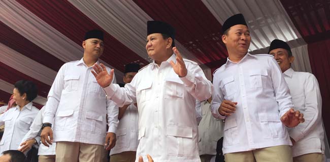 Joget Poco-Poco Ala Prabowo Saat Rayakan Kemerdekaan Indonesia