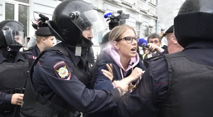 Polisi Rusia Tahan 800 Orang Di Tengah Aksi Protes Oposisi