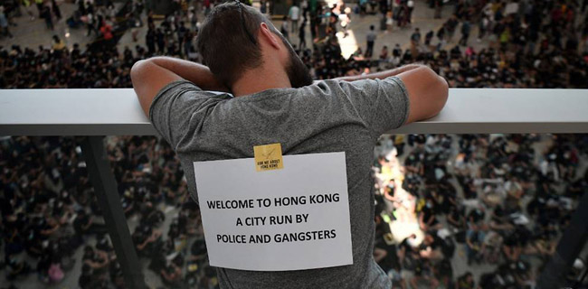 Hong Kong Memanas, 14 WNI Tiba Di Indonesia Dengan Selamat