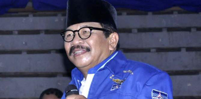 Jadi Komisaris Utama PT Semen Indonesia, Soekarwo Mundur Dari Demokrat