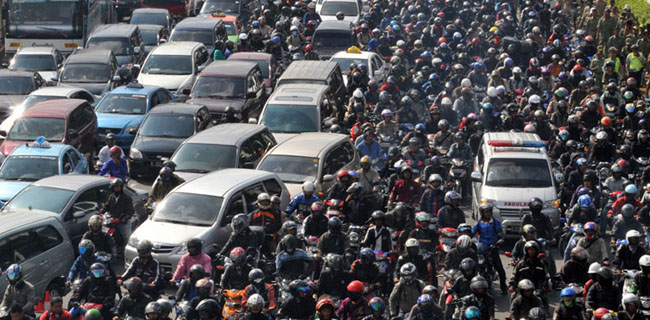 Demokrat: Gage Tidak Kurangi Jumlah Kendaraan, Tapi Tambah Durasi Mobil Di Jalan