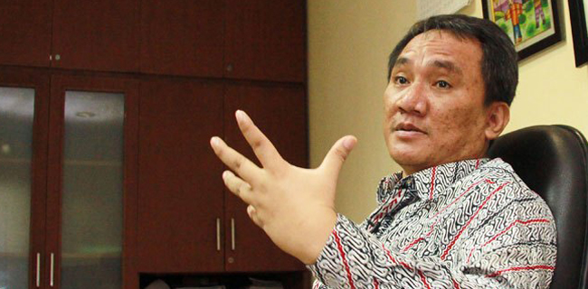 Andi Arief: Besarnya Gerakan Mahasiswa Karena Kecewa Dengan Jokowi
