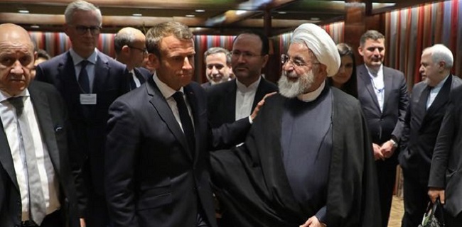 Presiden Perancis Coba "Comblangi" Rouhani Dengan Trump