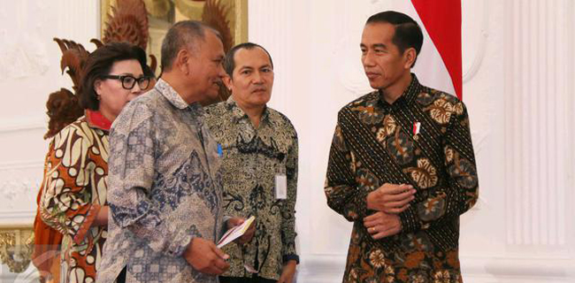 Pengamat: Jokowi Harus Pecat Semua Pimpinan KPK<i>!</i>