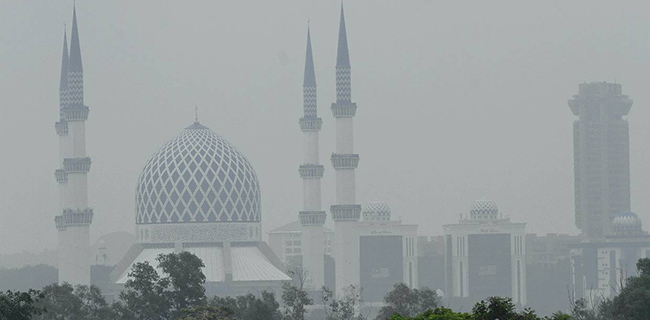 Kualitas Udara Masuk Level Sangat Tidak Sehat, Malaysia Siapkan Operasi Penyemaian Awan