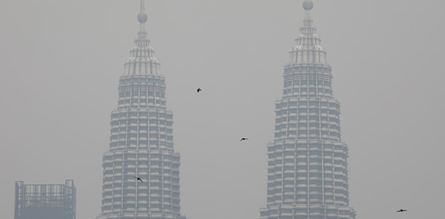 Terpapar Asap Dari Indonesia, Malaysia Sebar Setengah Juta Masker