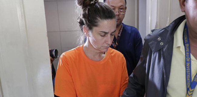 Nekat Bawa Bayi Dalam Tas, Wanita Asal AS Ditangkap Petugas Imigrasi Filipina