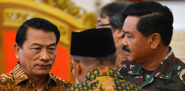 Andi Arief: Jangan-jangan Pak Moeldoko Masih Merasa Panglima TNI