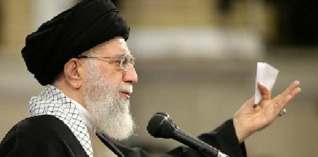Khamenei Tegaskan Iran Tutup Pintu Dialog Dengan AS