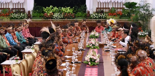 Dengan Berkantor Di Papua, Jokowi Bisa Lihat Masalah Secara Utuh