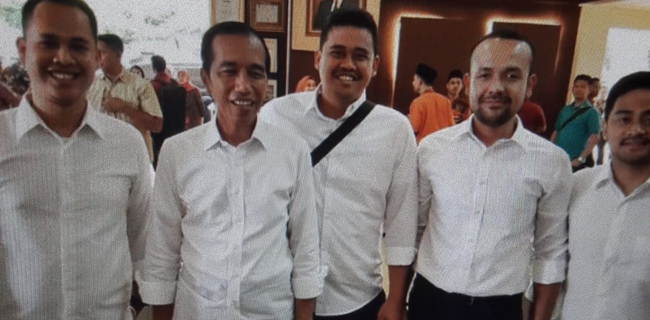Bobby-Buchari Bersama Jokowi