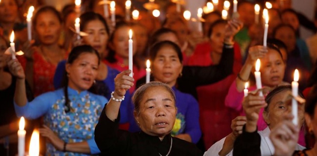 39 Mayat Ditemukan Di Truk Kontainer Inggris, Warga Desa Di Vietnam Gelar Doa Bersama