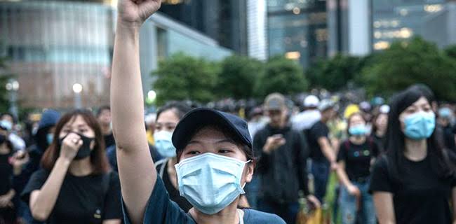 Lewat UU Darurat, Hong Kong Segera Larang Pengunjuk Rasa Gunakan Penutup Wajah