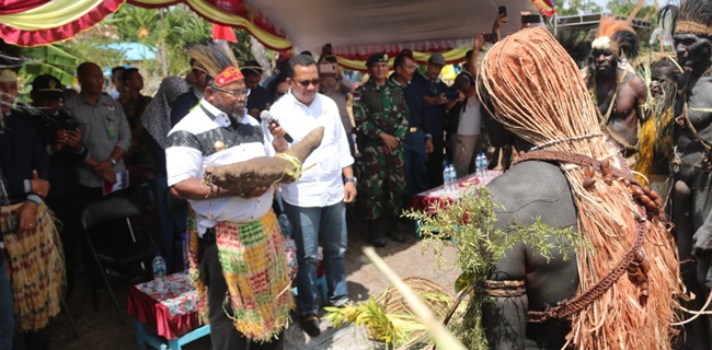 Harmonisasi Indonesia-Papua Nugini di Festival Budaya Suku Kanum