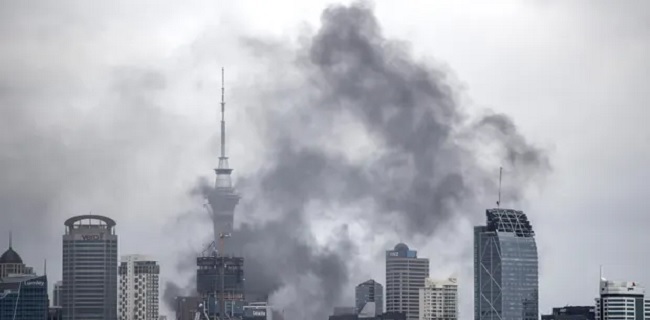 Kebakaran Di Jantung Kota Auckland Belum Juga Dipadamkan Pada Hari Ketiga