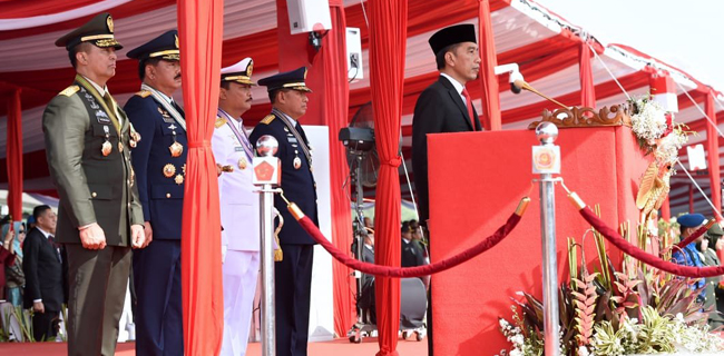 Jokowi Di Depan Para Jenderal