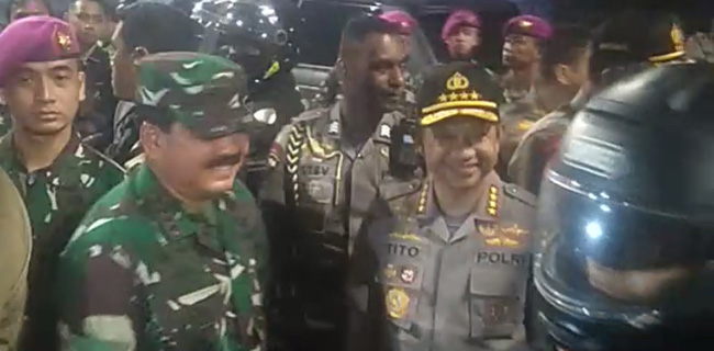 Panglima TNI Dan Kapolri Terjun Langsung Ke Lokasi Pendemo Di Mintoharjo