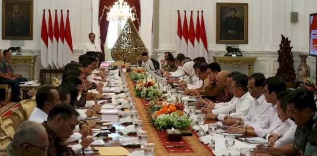 Jokowi Minta Menterinya Tidak Ribut Di Luar Rapat