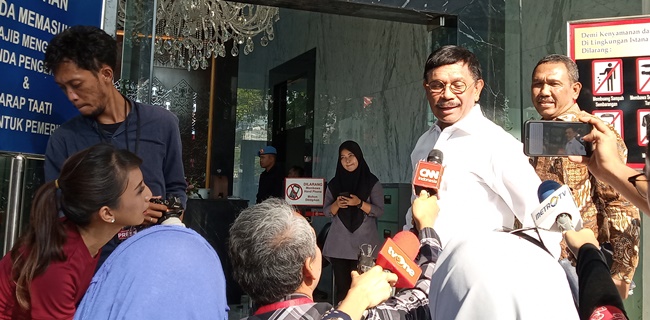 Johnny G Plate Calon Menteri Ketiga Dari Nasdem