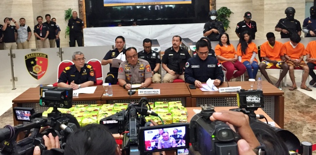 Total 40 Terduga Teroris Diciduk Densus 88, Tidak Terkait Pelantikan Jokowi-Maruf