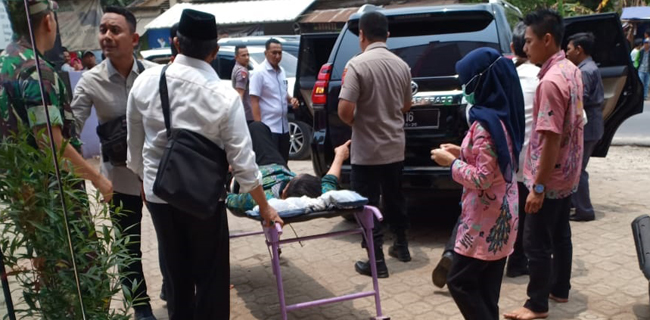 Wiranto Terluka Di Bagian Perut, Dilarikan Ke RSUD Pandeglang