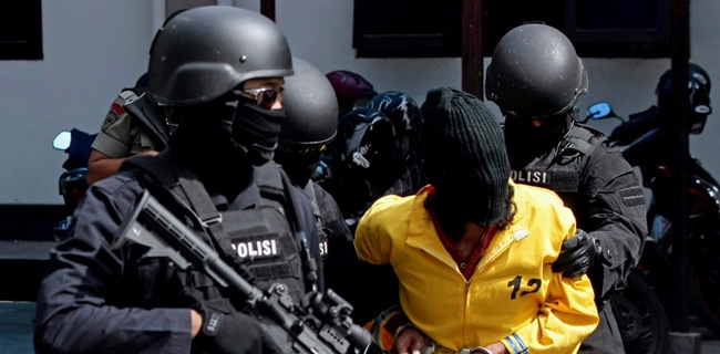 Sembunyikan Abu Rara, Tiga Terduga Teroris Asal Lampung Disikat Densus 88