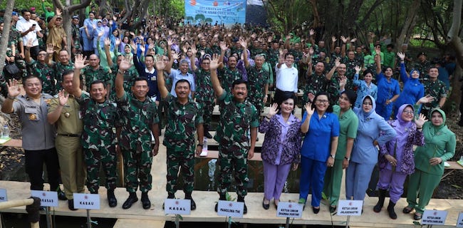 Filosofi Di Balik Penanaman 300.074 Mangrove Di HUT TNI