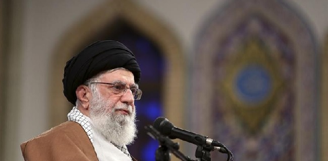 Khamenei: Perselisihan Iran Bukan Bermula Dari Penggulingan Shah Reza Pahlevi