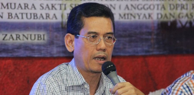 Dua Spekulasi Ahok Diplot Jadi Bos BUMN, Jokowi Jangan Tunduk<i>!</i>