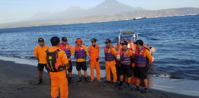 Jatuh Ke Laut Saat Berlayar, Jasad Warga Sumba Masih Dicari Di Perairan Gilimanuk Bali