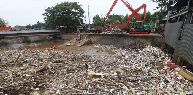 Antisipasi Penumpukan, DPRD Setujui Anggaran Rp 197 Miliar Untuk Saringan Sampah