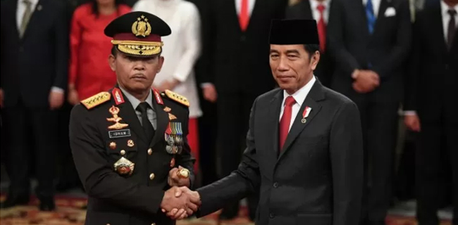 Jokowi Lantik Kapolri