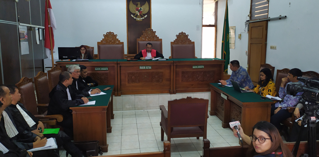 Hakim Tolak Keseluruhan Gugatan Praperadilan Politisi PDIP Nyoman Dhamantra