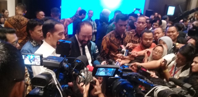 Di Depan Jokowi, Surya Paloh Bantah Bakal Safari Ke PAN