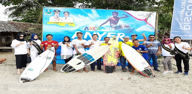 Berlangsung Meriah, Anyer Surfing Competition Diikuti Peselancar Luar Negeri