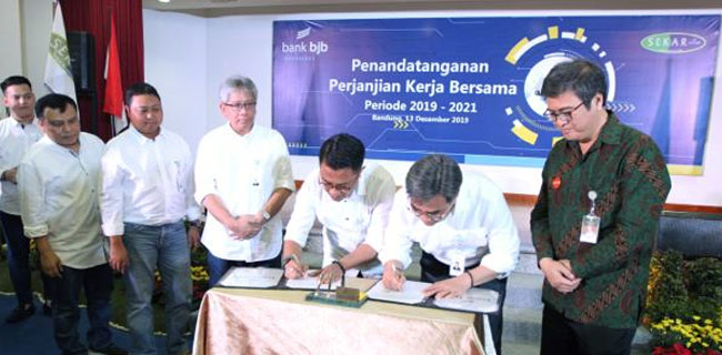Manajemen Dan Sekar Bank BJB  Sepakati PKB 2019-2021