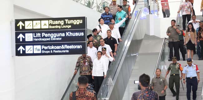 Jokowi Resmikan Terminal Baru Bandara Syamsudin Noor
