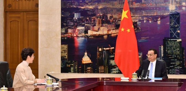 Bertemu Carrie Lam, PM China: Hong Kong Masih Dilanda Dilema