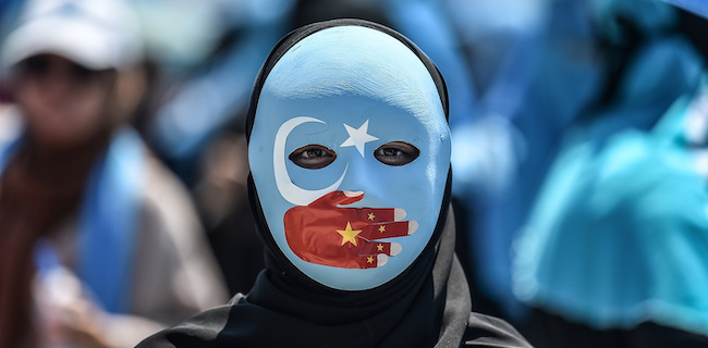 Al Immam: Mari Doakan Muslim Uighur Agar Tetap Istiqomah