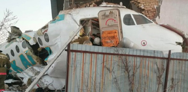 Pesawat Bek Air Tabrak Bangunan Dekat Bandara, 14 Tewas dan 22 Terluka