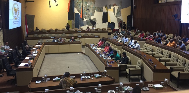 Cari Dukungan Pemekaran, Sejumlah Bupati Papua Gelar Audiensi Dengan Komisi II DPR