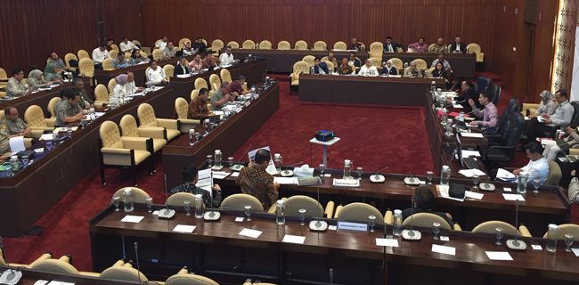 DPR Kuliti Data Kemenkeu Dan Kementan Yang Tidak Sinkron Soal Kelapa Sawit